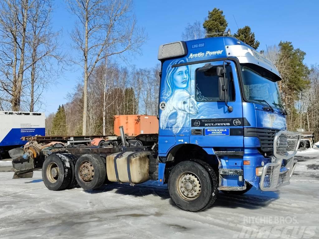 Mercedes-Benz Actros 3253 L Chassis