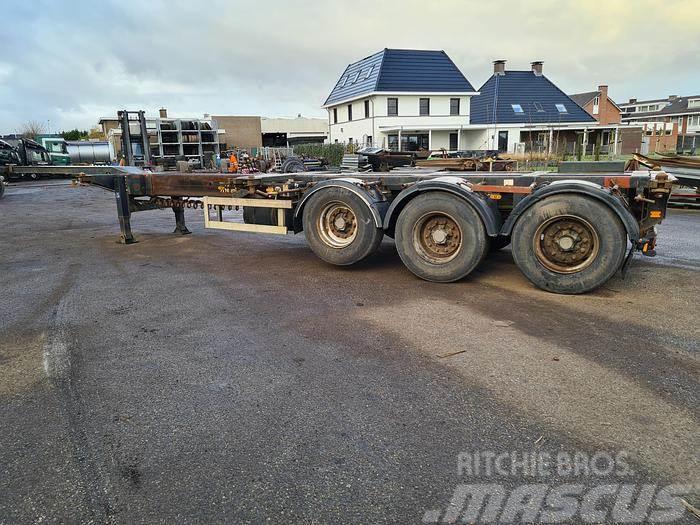 Nooteboom 3 AXLE CONTAINER CHASSIS ALL CONNECTIONS ROR DRUM Containerchassis Semitrailere
