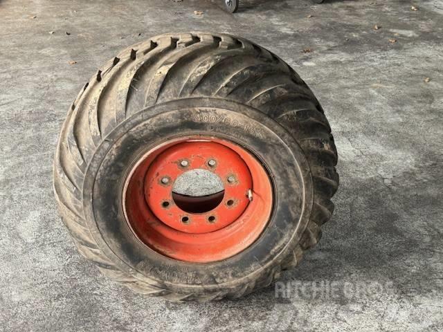 Bobcat 400/60-15.5 Tire | Band | Wheel | Rad | Viskafors Dekk, hjul og felger
