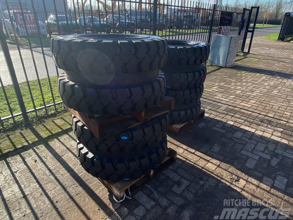  Trellerborg 1000x20 Solid tyres 1000X20 Solid Tyre Gravemaskiner for avfallshåndtering