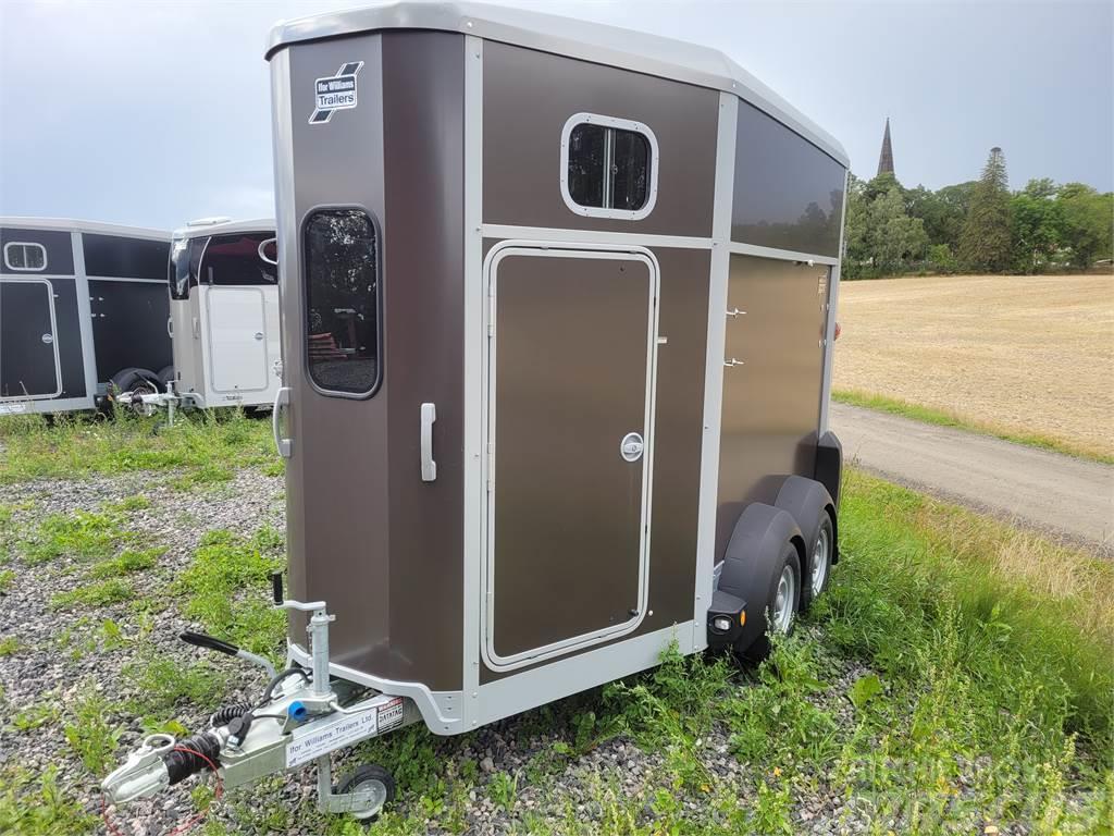Ifor Williams HB 506 Dyretransport semi-trailer