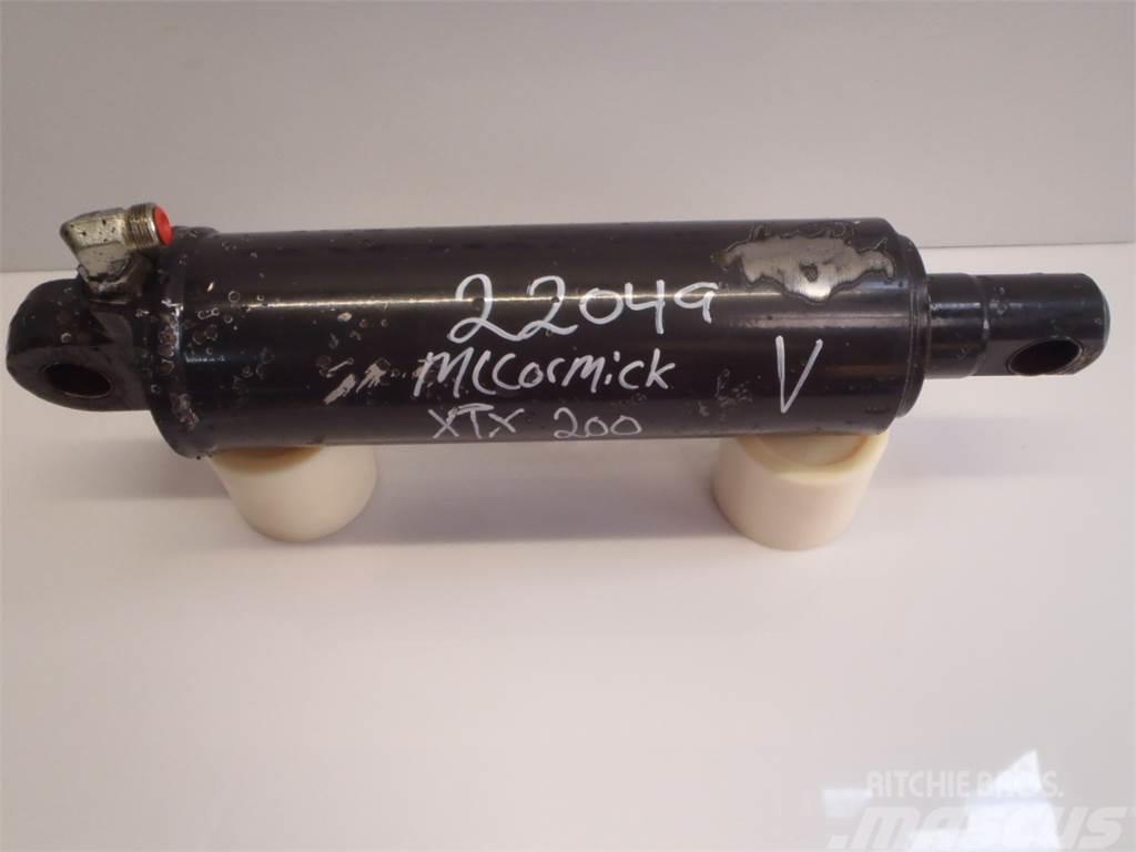 McCormick XTX200 Lift Cylinder Hydraulikk