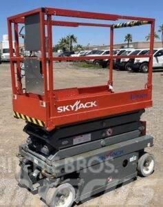 SkyJack SJ3219 Sakselifter