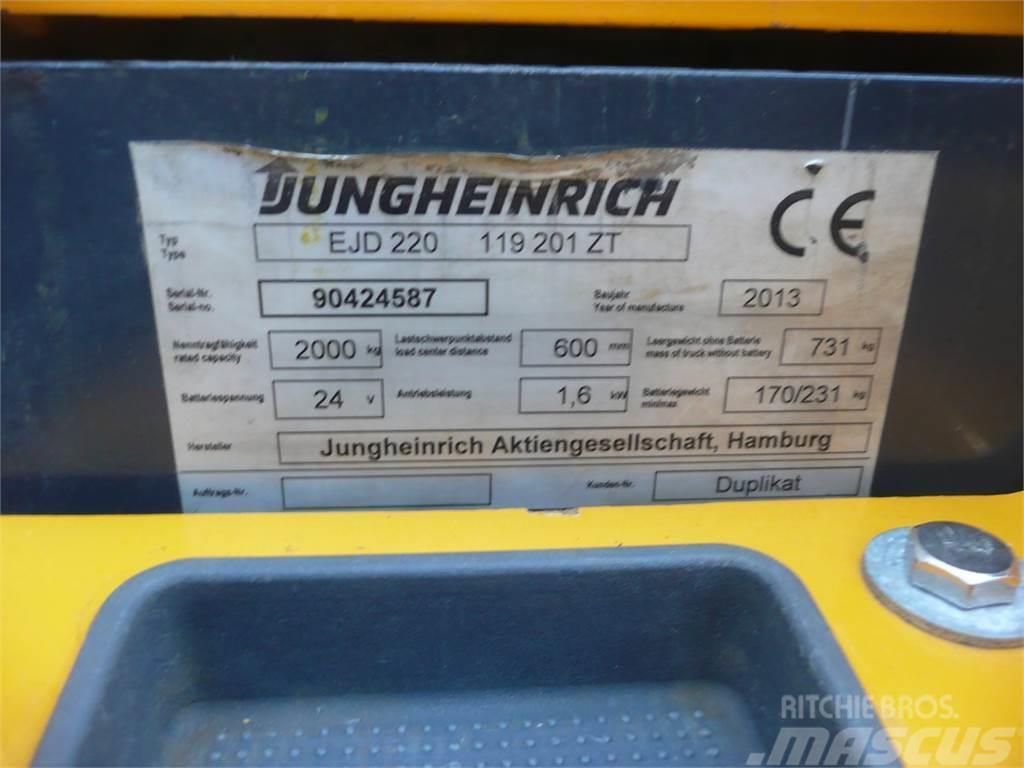 Jungheinrich EJD 220 201 ZT Stablere