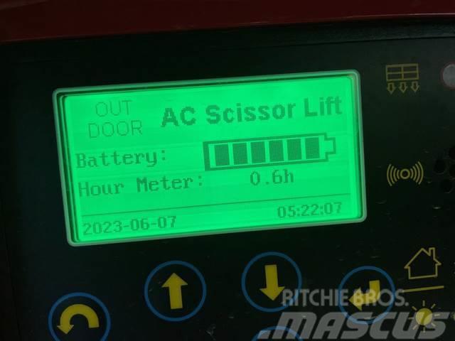 MEC Micro26 AC Electric Scissor Lift Sakselifter