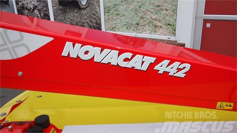 Pöttinger Novacat 442 Svanser