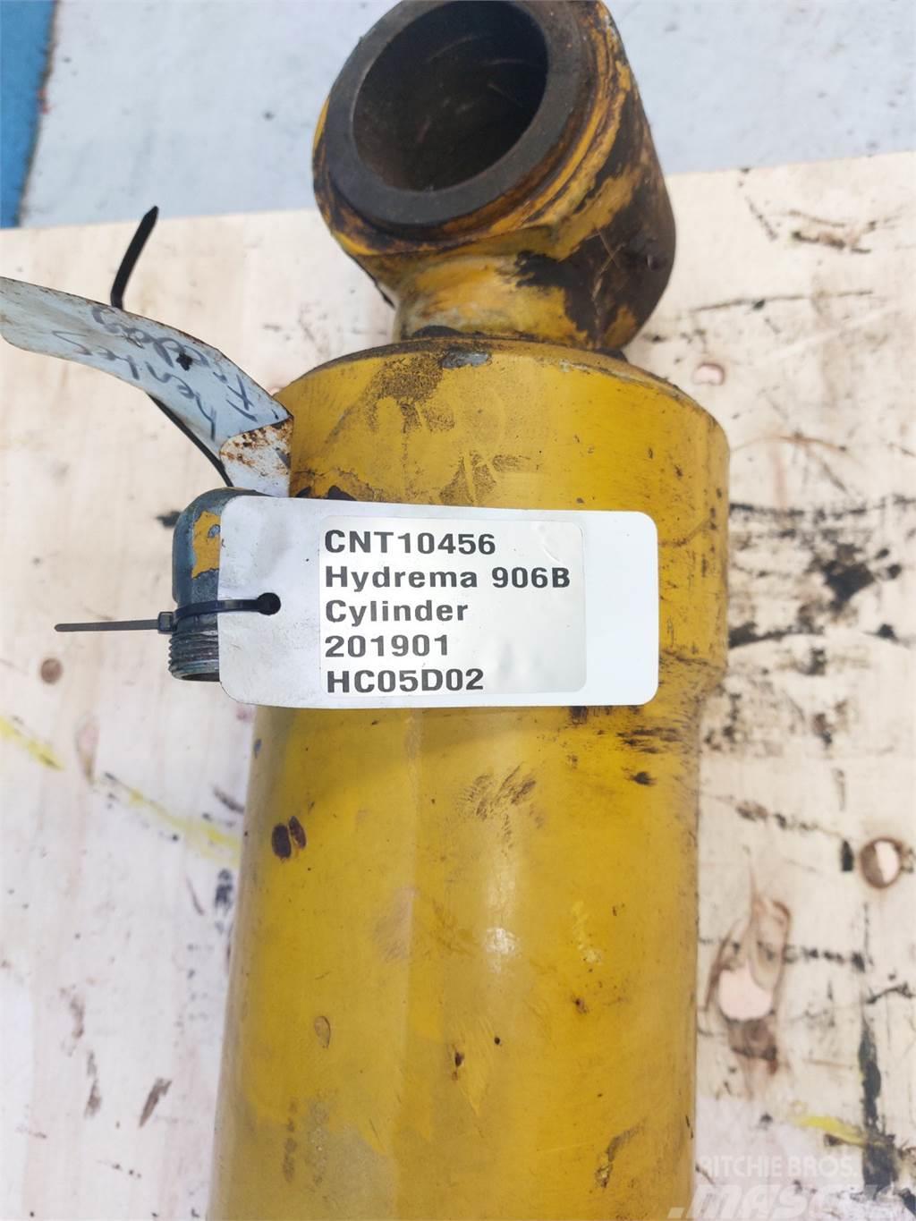 Hydrema 906B HæveCylinder 201901 Bommer og stikker