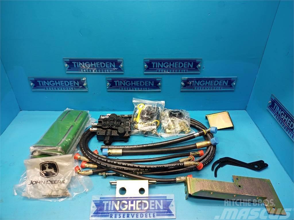 John Deere 1545 Fjernudtags kit TCB10388 Andre komponenter