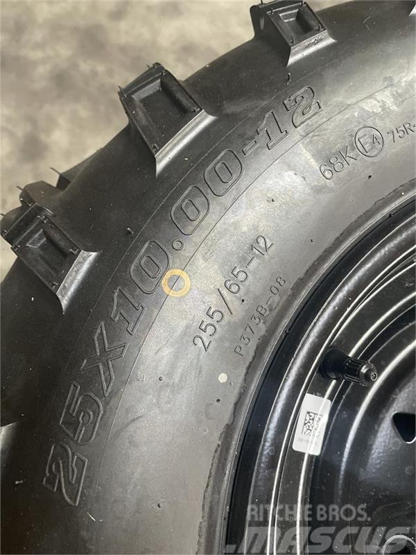 Polaris Stålfælge med dæk Dekk, hjul og felger