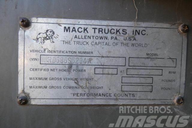 Mack RD686S Vanningsvogn for støvdemping