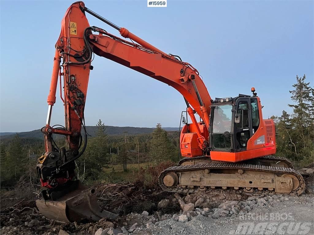 Doosan DX235LCR crawler excavator w/ GPS, bucket and tilt Beltegraver