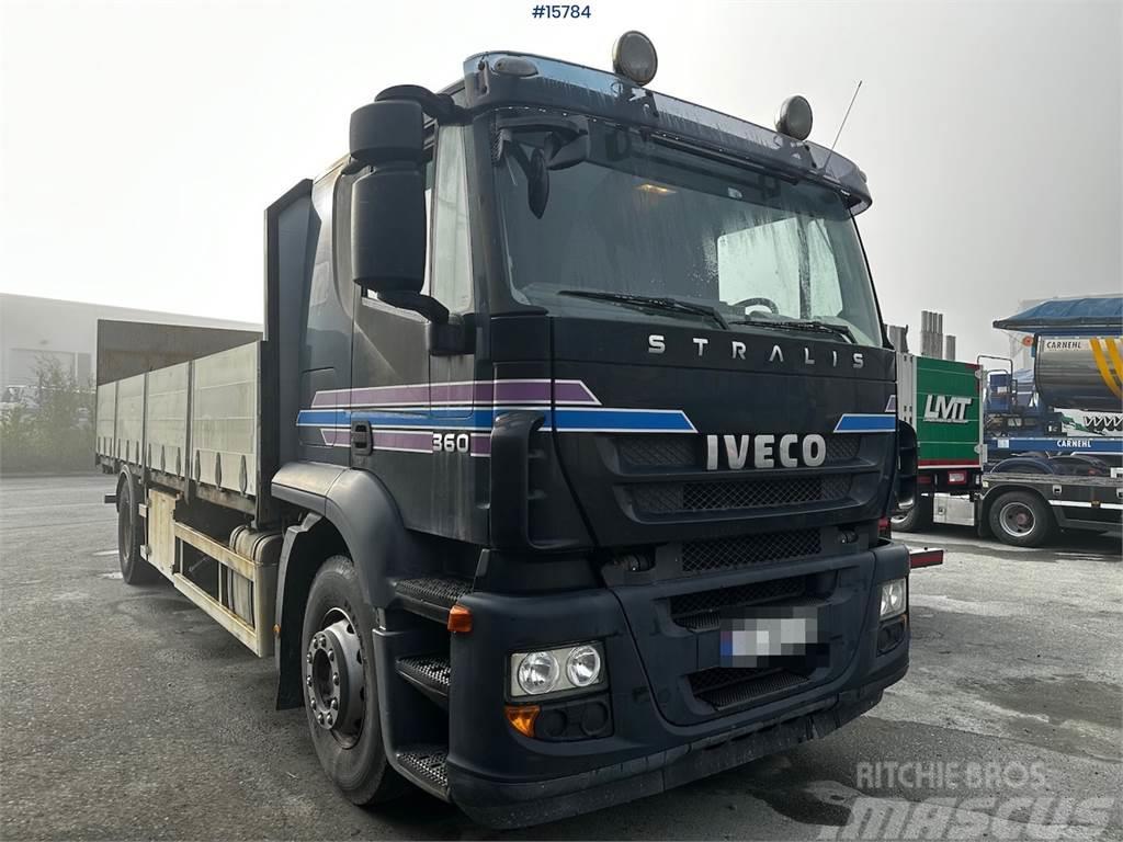 Iveco Stralis Platform truck w/ back lift. Planbiler
