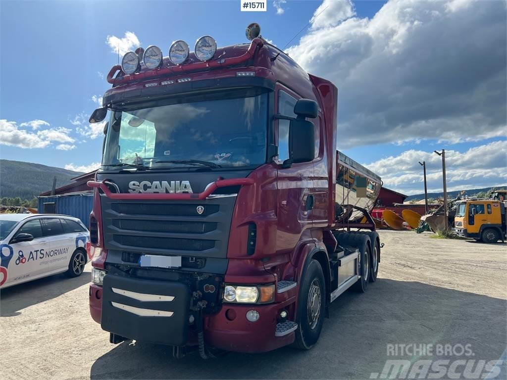 Scania R620 6x4 plow-rigged tipper w/ tipper box and asph Tippbil