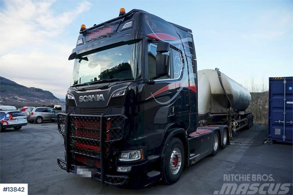 Scania S730 6x4 Truck Trekkvogner