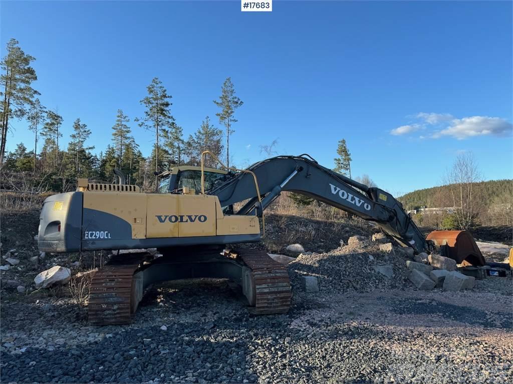 Volvo EC290CL Tracked excavator w/ digging bucket and ch Beltegraver