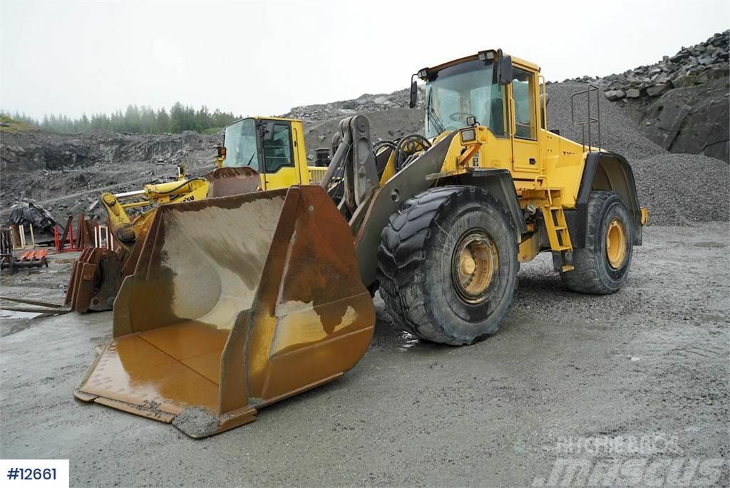 Volvo L150E w / bucket, lever steering & weight Hjullastere