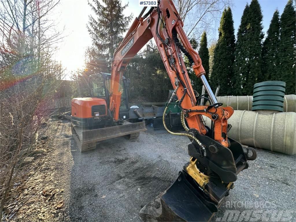 Doosan DX60R B Excavator with Engcon rotor and tools SEE  Minigravere <7t