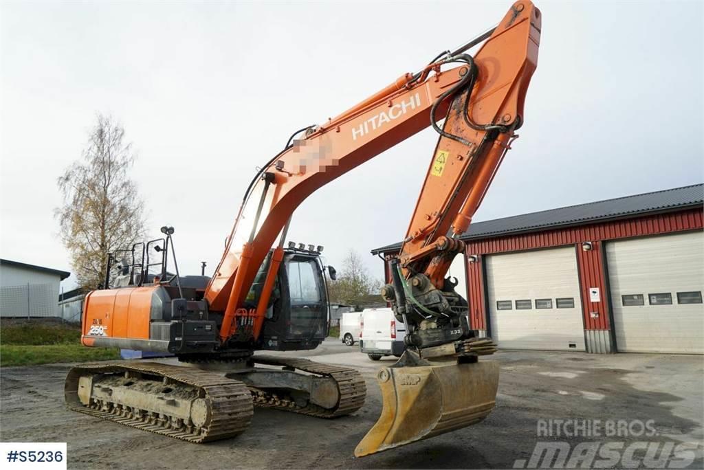 Hitachi ZX250 LC 6 WITH MACHINE CONTROL AND TOOLS Beltegraver