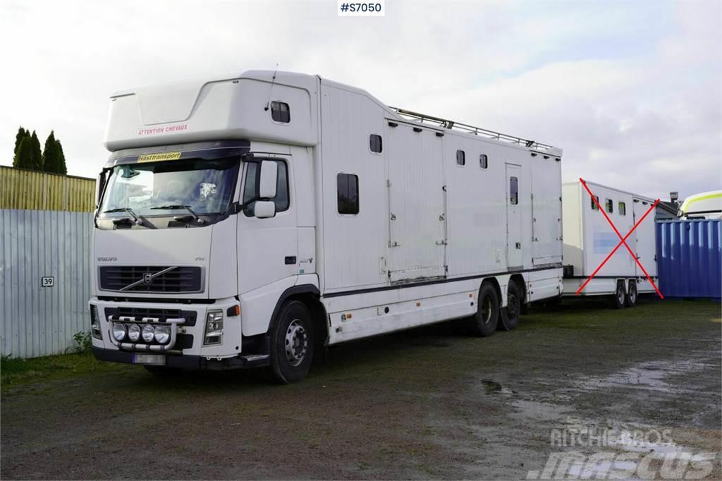 Volvo FH 400 6*2 Horse transport with room for 9 horses Dyretransport