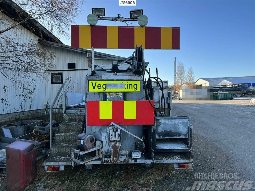 Volvo FM7 290 Equppied for painting pedistrian crossings Kommunalt / generelt kjøretøy