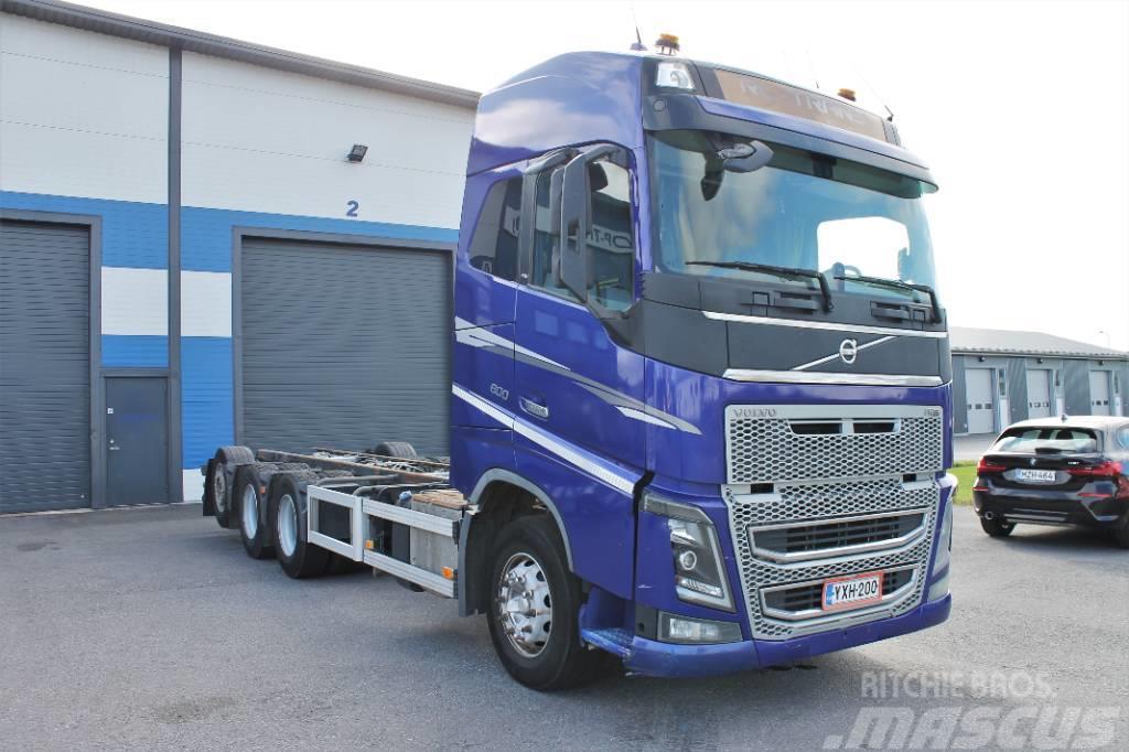 Volvo FH16 600  8x4*4 Chassis