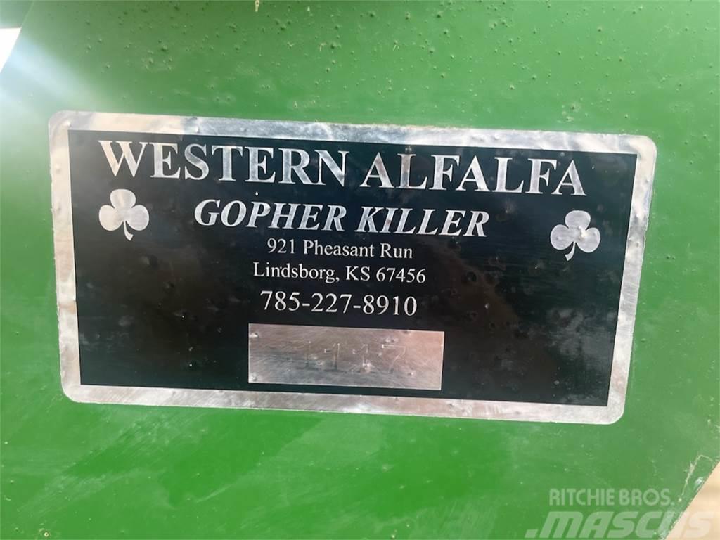 Western Alfalfa Gopher Killer Slodder