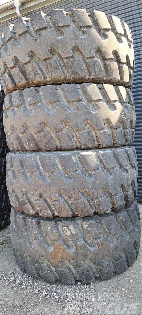Michelin 26.5R25 XTXL L4 85% (som nye) Dekk, hjul og felger