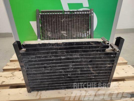 JCB Fastrac 3185 AC cooler Radiatorer