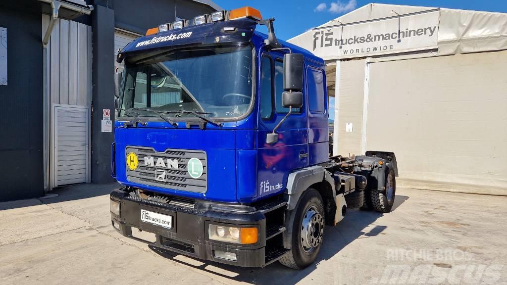 MAN 19.403 4x2 chassis - big axle Chassis
