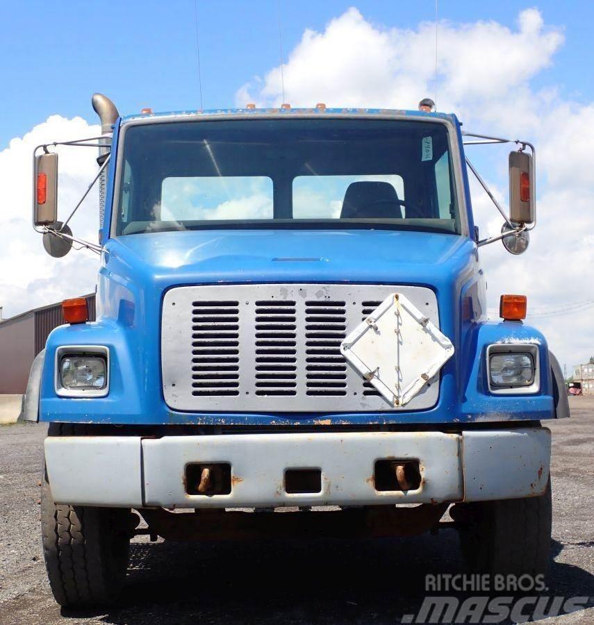 Freightliner FL80 Chassis