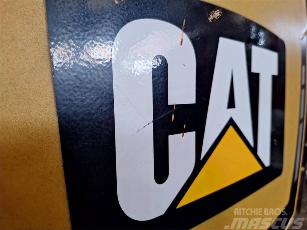 CAT NO20NE Lavtløftende plukketruck
