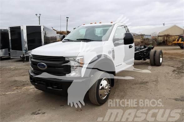 Ford F450 XL Chassis