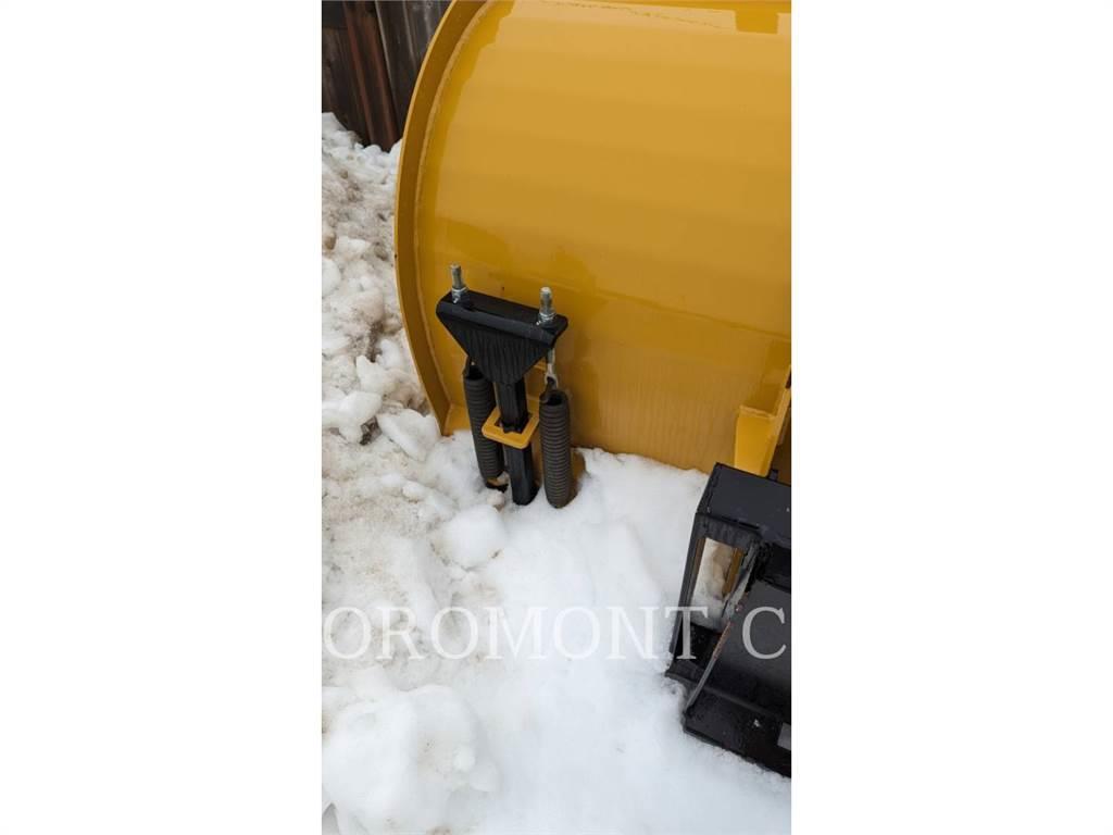 HLA ATTACHMENTS 3500.SERIES.8.FT.SNOW PUSHER Snøfresere