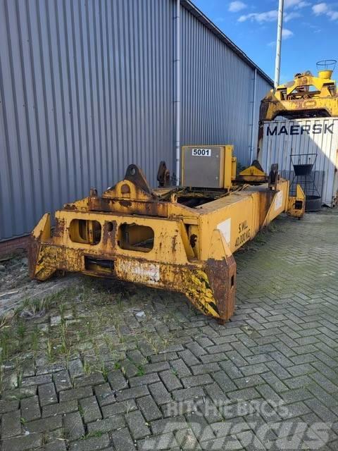  Smits Spreader Systems VDL Containersystemen B.V.  STS (Ship to shore) Kraner