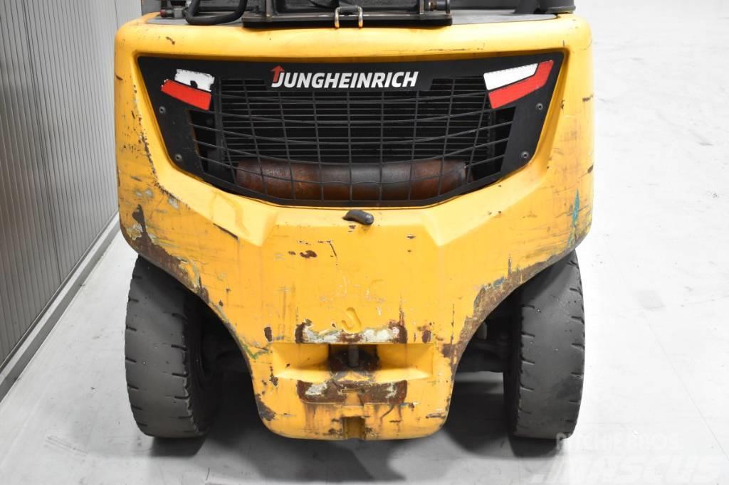 Jungheinrich TFG 425s Propan trucker