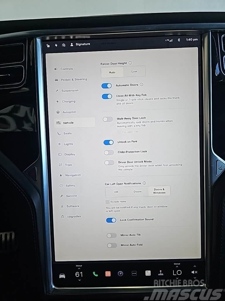 Tesla Model X Personbiler