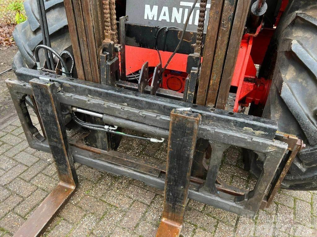 Manitou M 30-4 M30-4 RUW Terrein heftruck 4X4 verreiker sh Terrenggående gaffeltruck