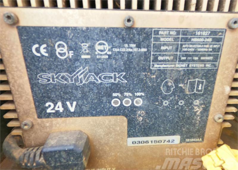 SkyJack SJ3226 Sakselifter