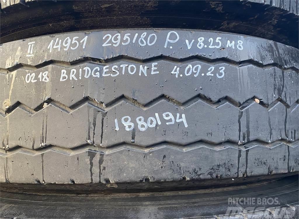 Bridgestone K-series Dekk, hjul og felger