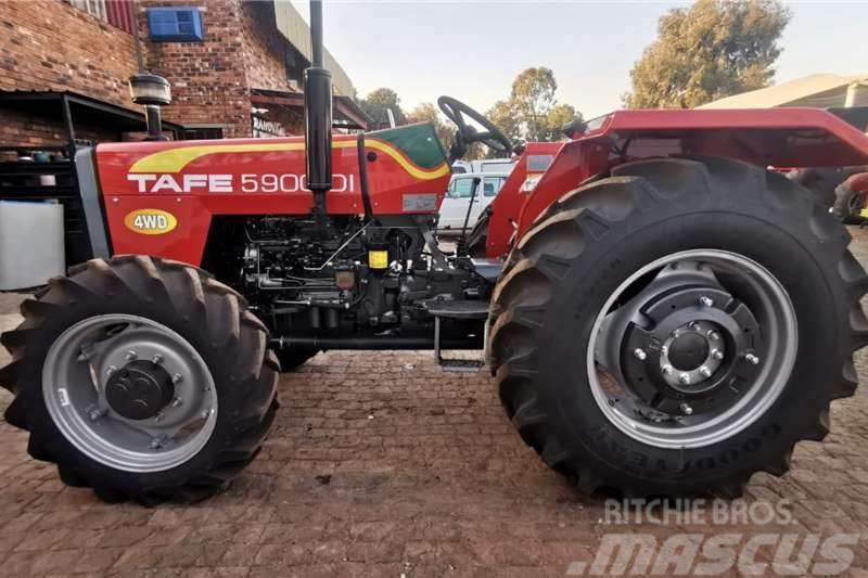 Tafe 5900 4WD Traktorer