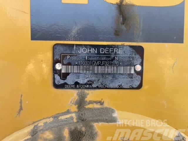 John Deere 331G Kompaktlastere