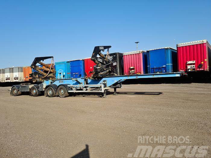 Hammar 195D SIDELOADER 4 AXLE 2E TRAILER CONNECTION 36 TO Containerchassis Semitrailere