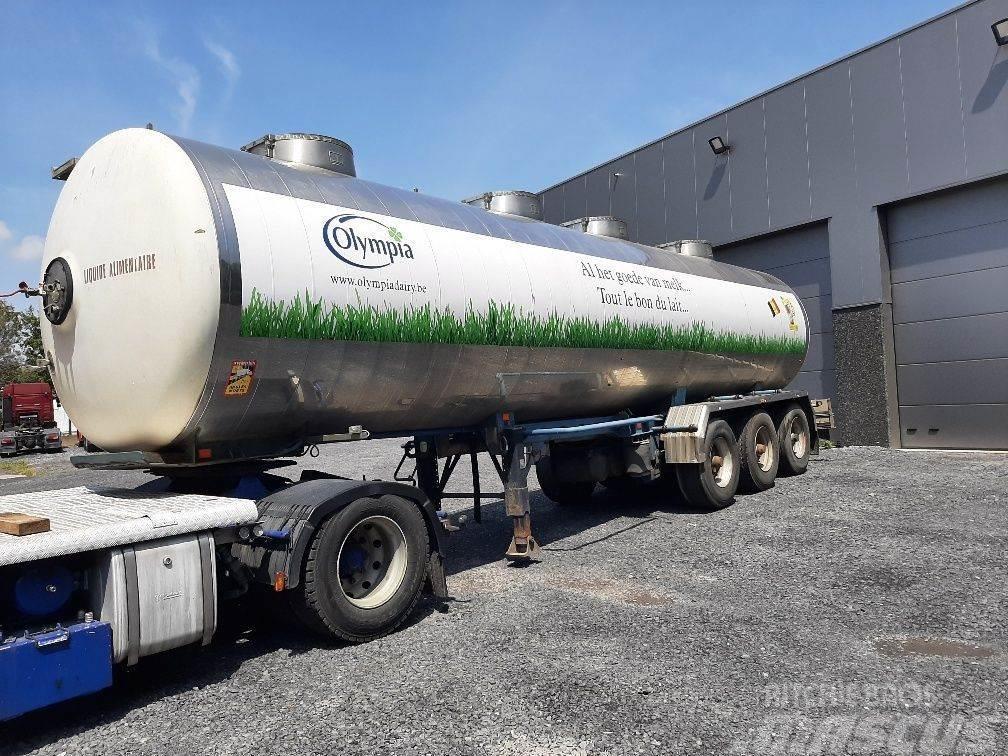 Magyar 3 AXLES TANK IN STAINLESS STEEL INSULATED 30000 L- Tanksemi