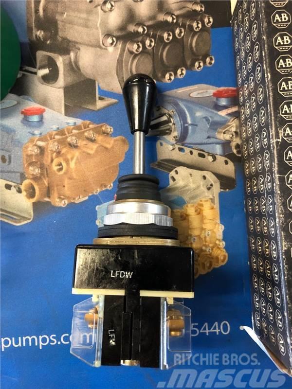 AB 2-Way Maintain Toggle Switch - 800T-T2MB21 Andre komponenter