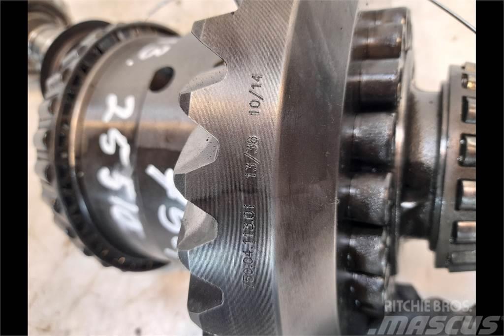 Valtra T213 Front axle differential Girkasse