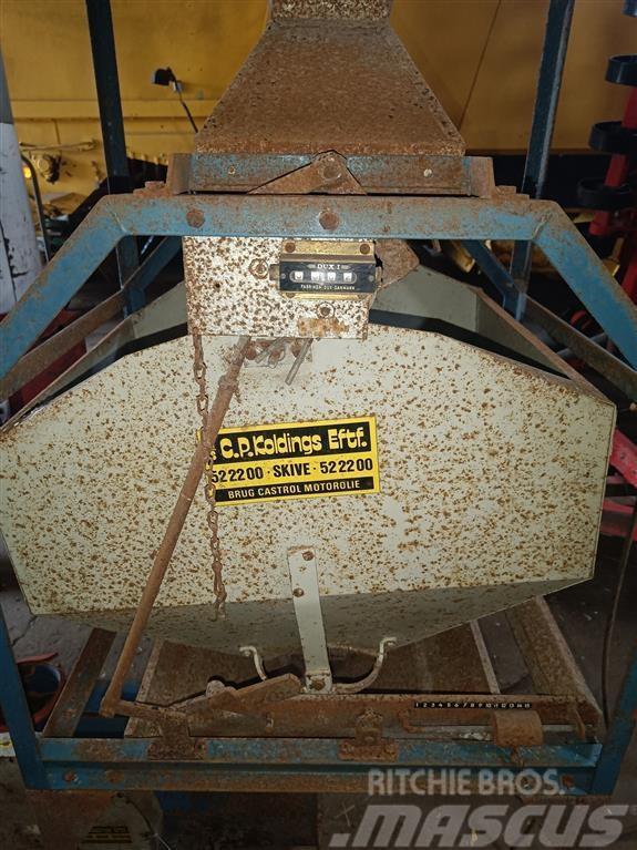 Kongskilde kornvægt 25 kg pr. bats med aspiratør KF12 Maskiner for rensing av korn og frø