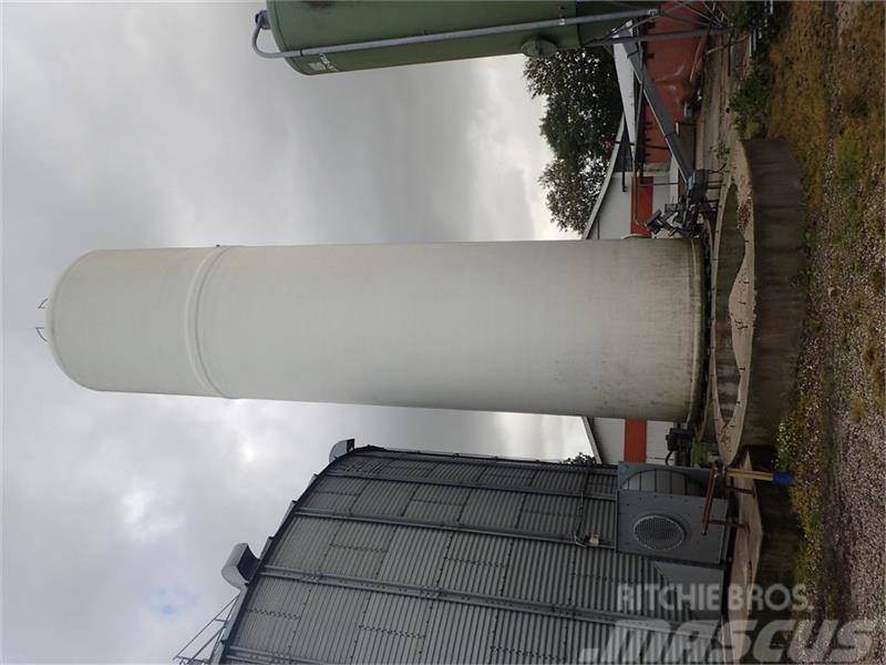 Tunetank glasfiber silo 210 m3 Silouttaksutstyr