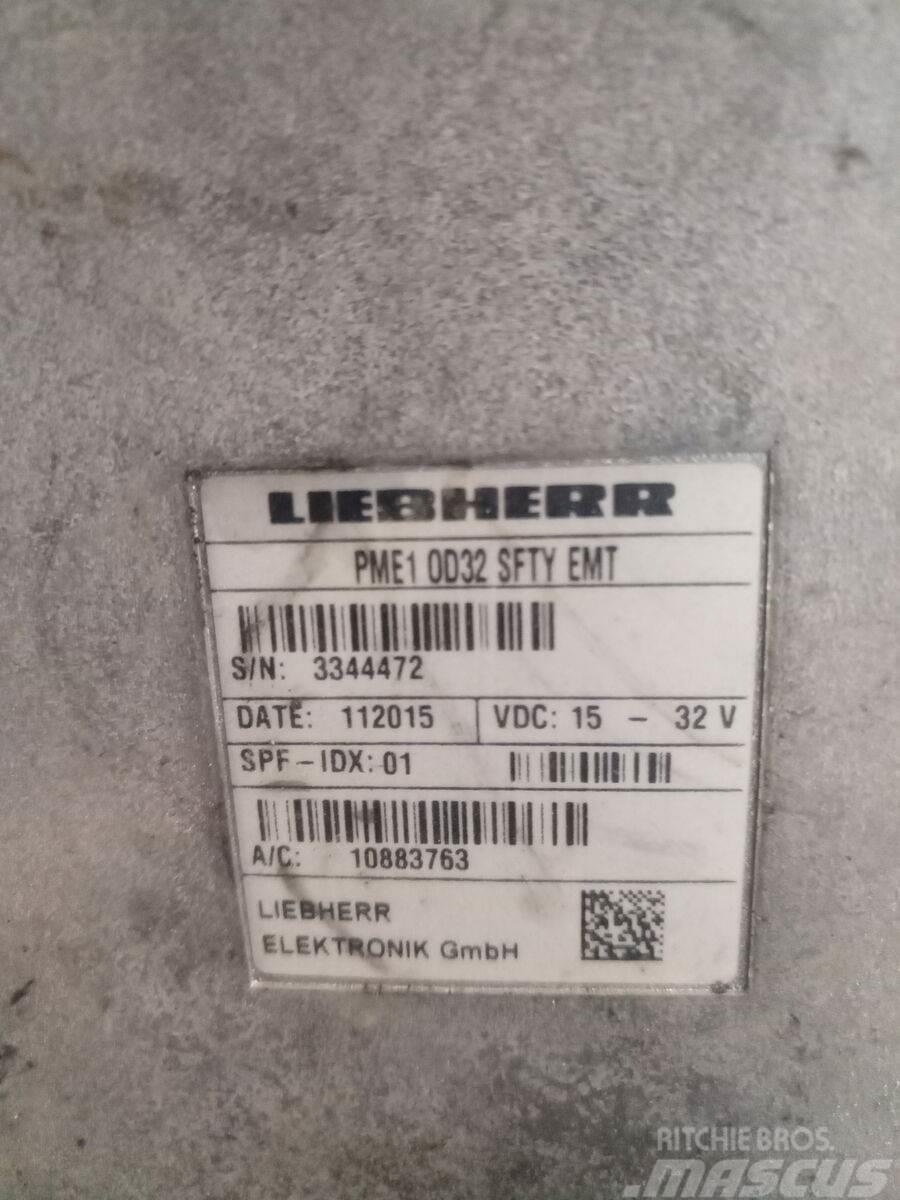 Liebherr R926 LC Lys - Elektronikk