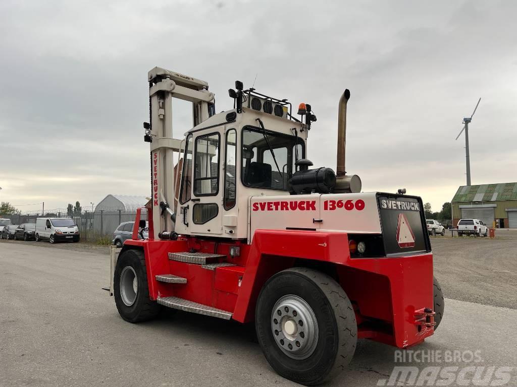 Svetruck 13,6 60-32 Diesel Trucker