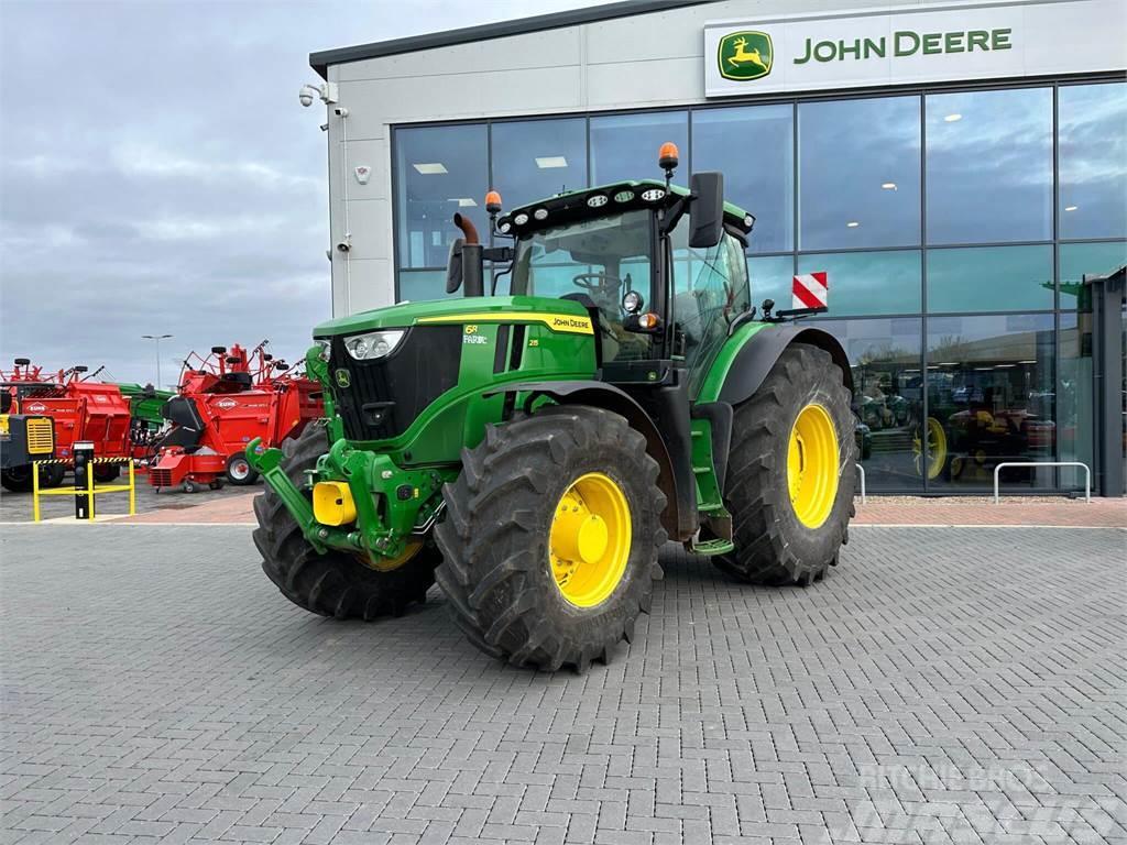 John Deere 6R215 Traktorer